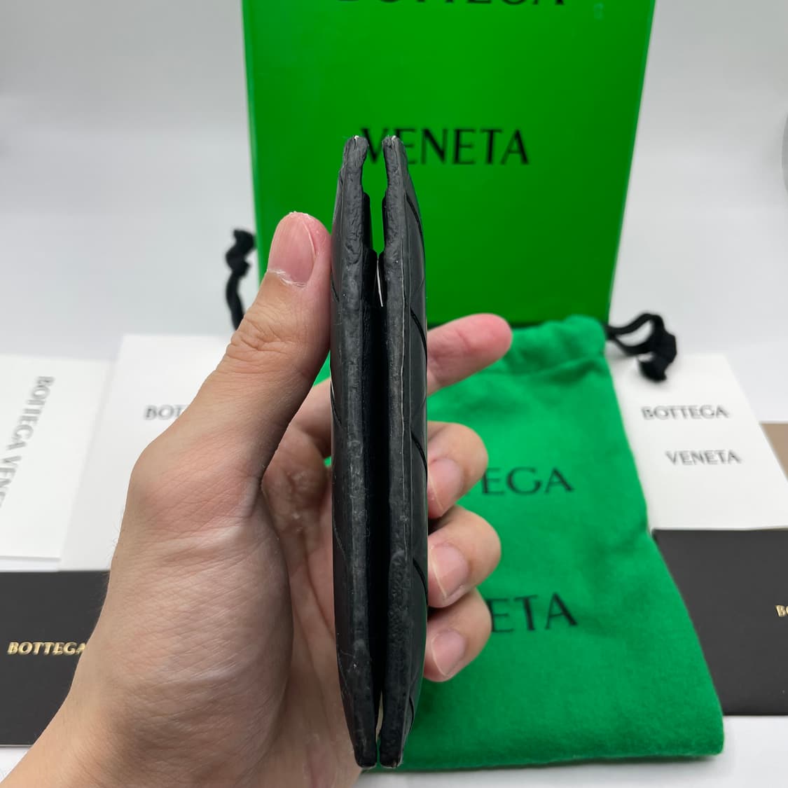 보테가베네타 인트레치아토 플랩 카드지갑 상품이미지5