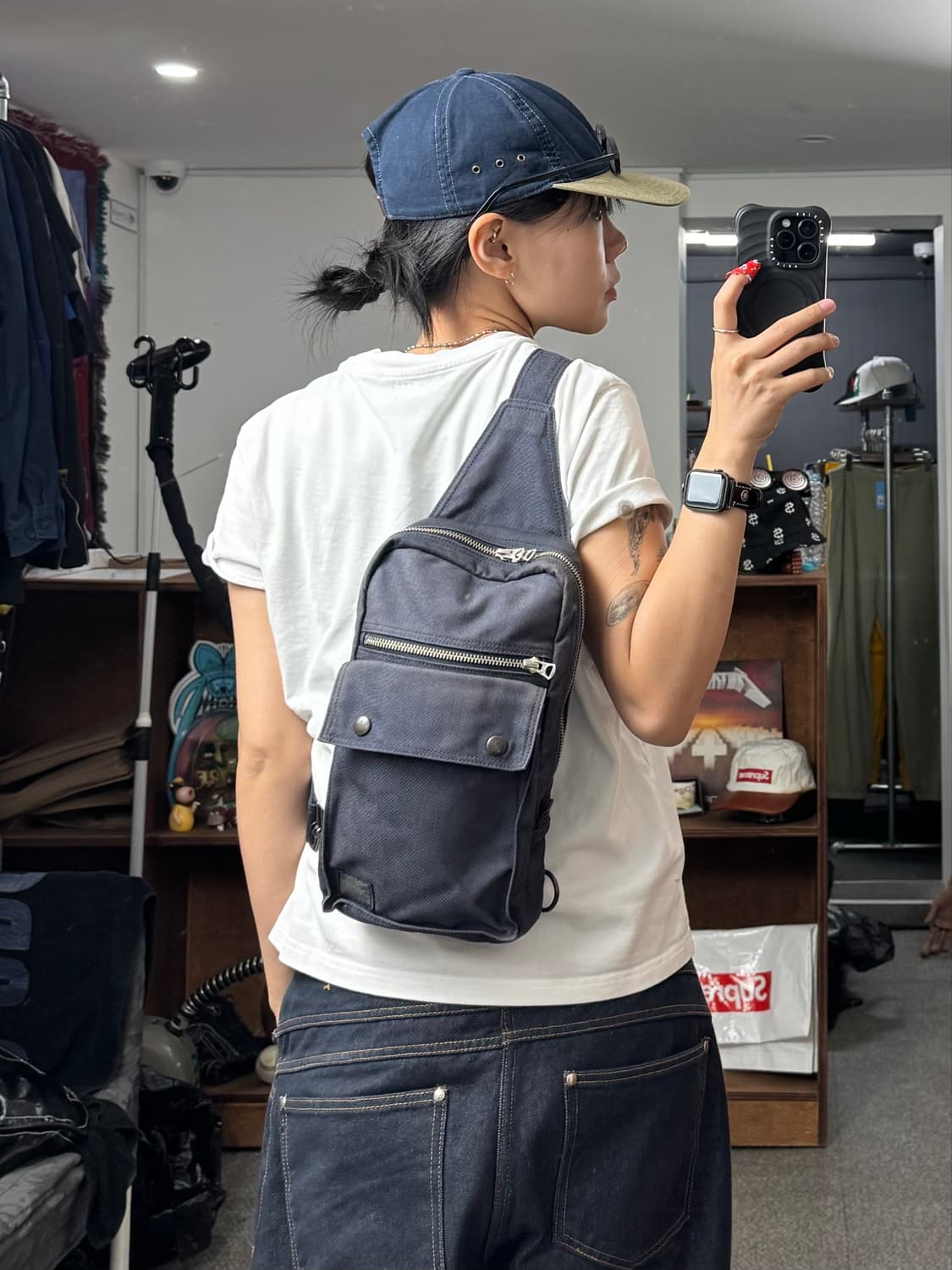 요시다 포터 스모키 슬링 숄더백 상품이미지6