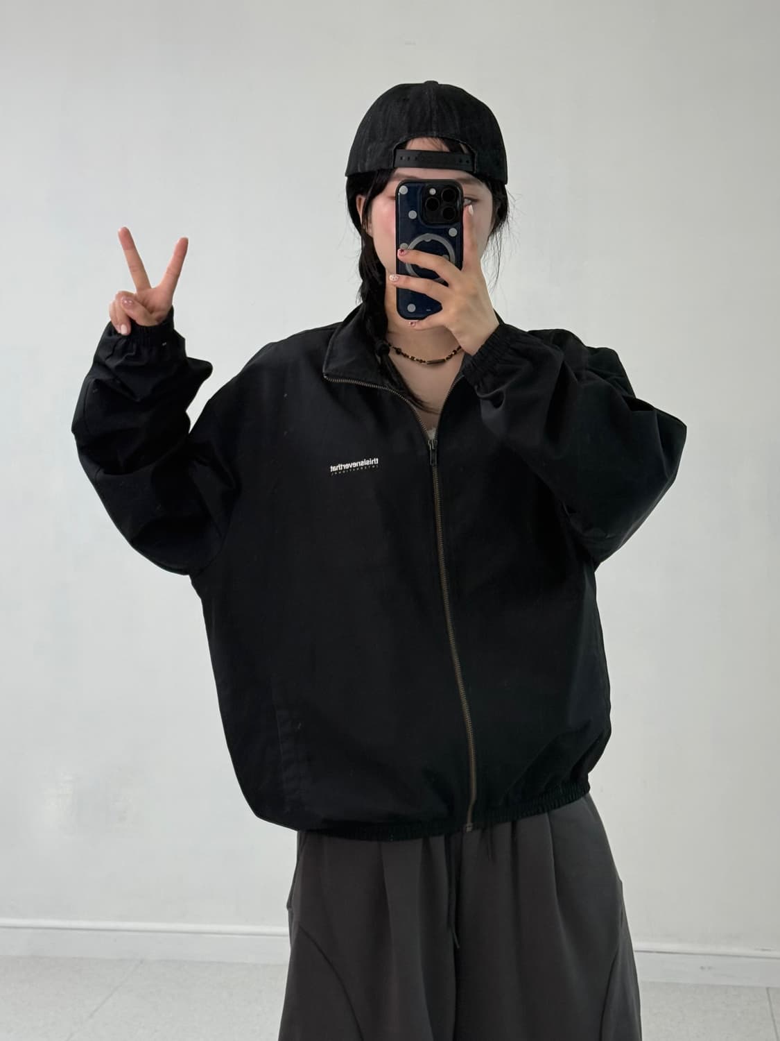 디스이즈네버댓 블랙 로고 자켓 상품이미지3