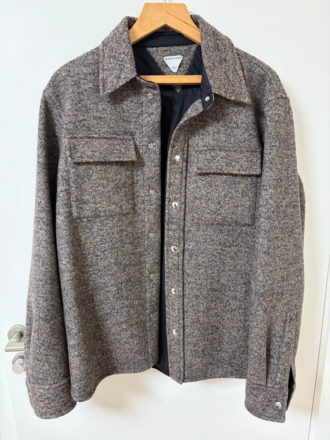 보테가 베네타 플랩포켓 울셔츠 상품이미지3