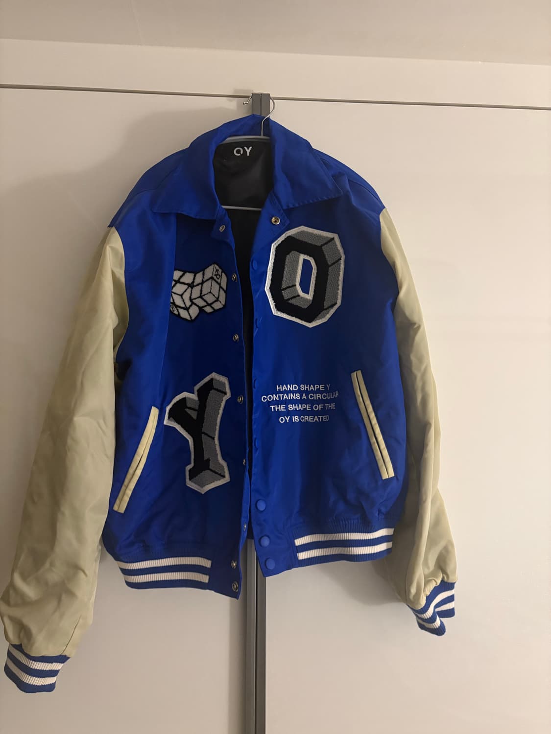 오와이 큐브 로고 바시티 자켓-블루 상품이미지2