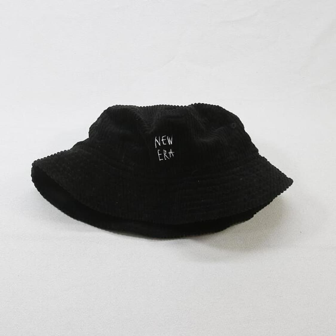 뉴에라 코듀로이 버킷햇 (S/M) 상품이미지3