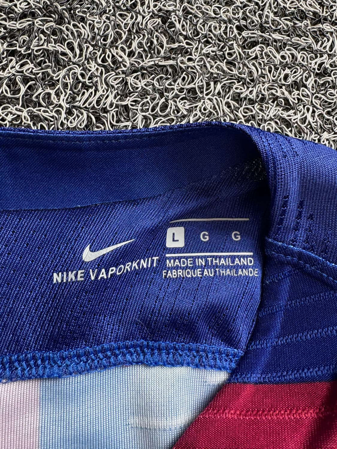 나이키 FC 바르셀로나 그리즈만 풋볼 저지 2872 상품이미지3