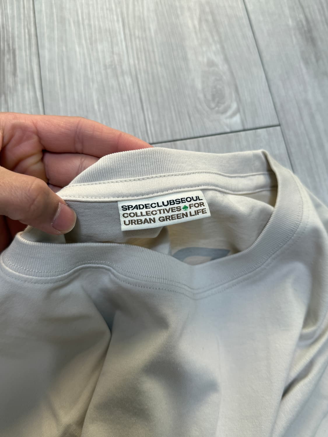 [L] 스페이드클럽서울 플라워샵 티셔츠 베이지 상품이미지5
