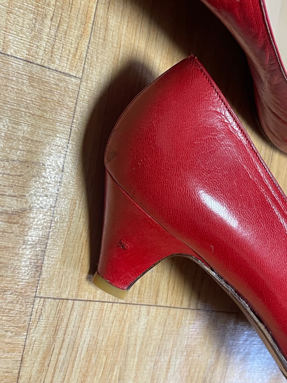 구찌 빈티지 레트로 80s 레드 키튼힐 38 상품이미지10