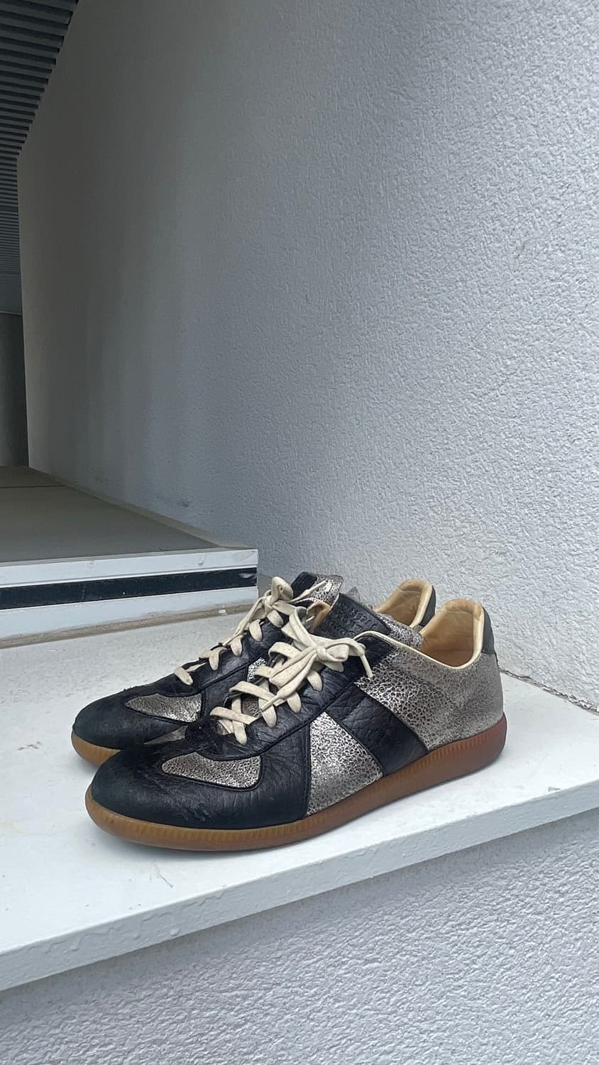 [Maison Margiela] Replica Sneakers Black 상품이미지1