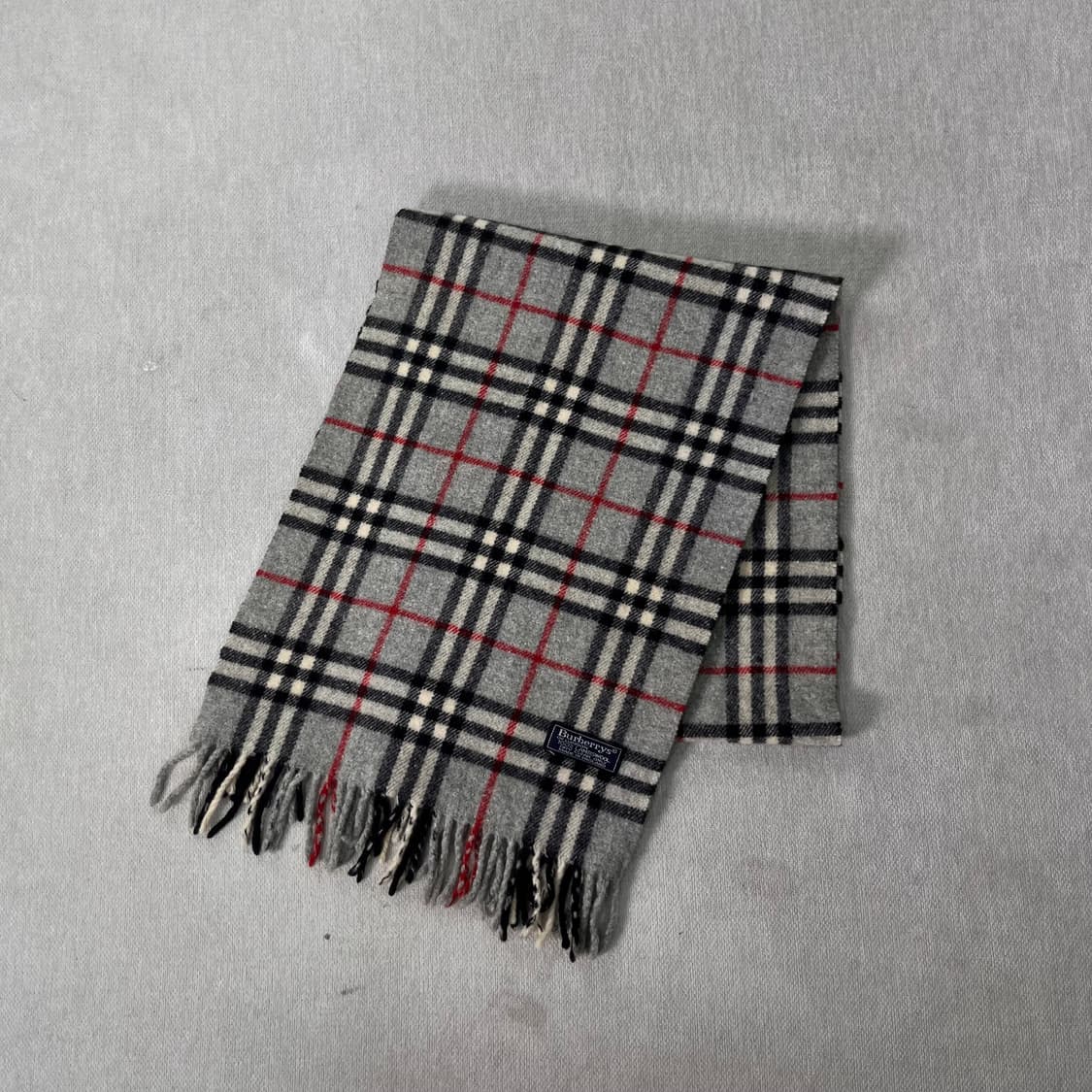 버버리 노바체크 램스울 그레이 머플러 상품이미지1