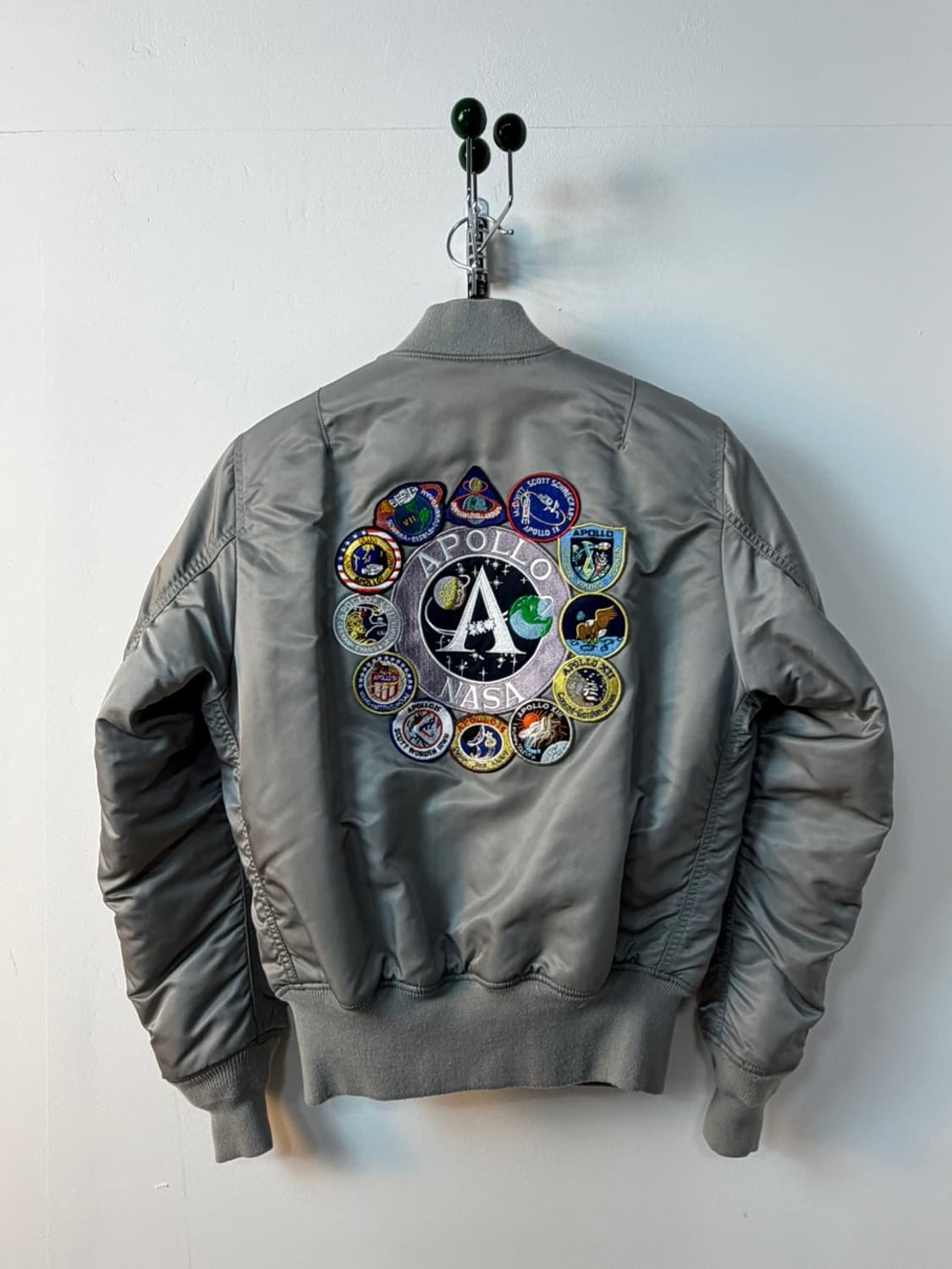 알파인더스트리 나사 Ma-1 리버시블 자켓  상품이미지4