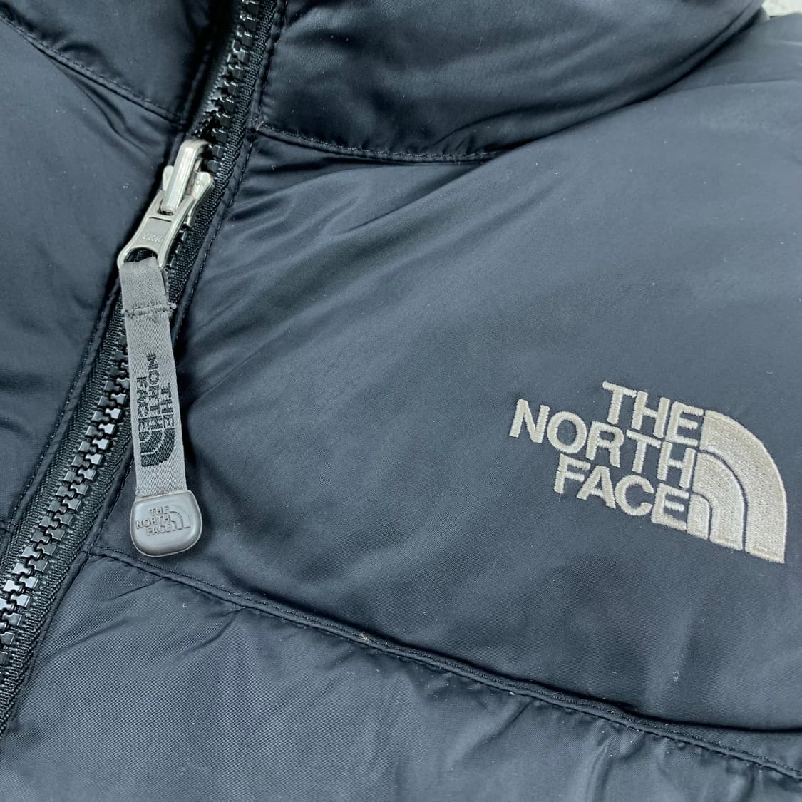 노스페이스 자수로고 구스다운 550 푸퍼 패딩 자켓 상품이미지4