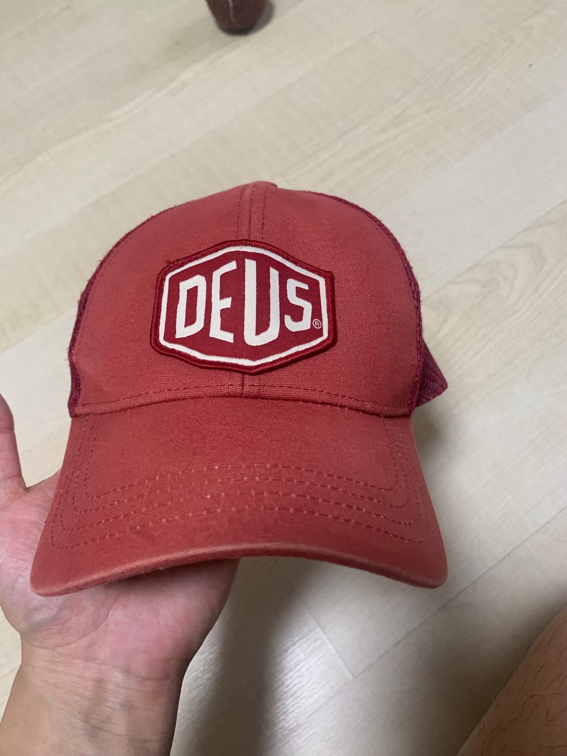 Deus Ex Machina Red mash cap 상품이미지1
