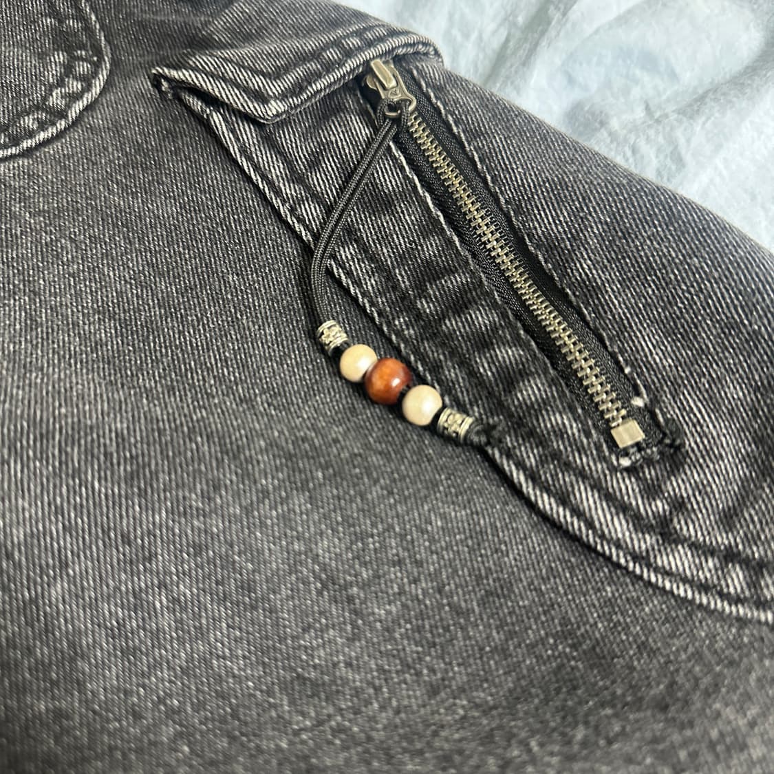 코이세이오 라운드 포켓 카고 진 블랙 1사이즈 상품이미지2