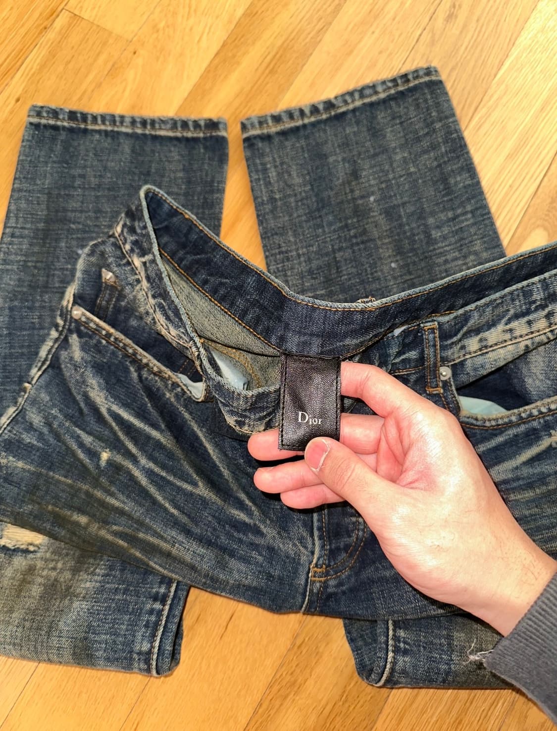 디올 옴므 11fw 더티 오일 워싱 진 상품이미지3