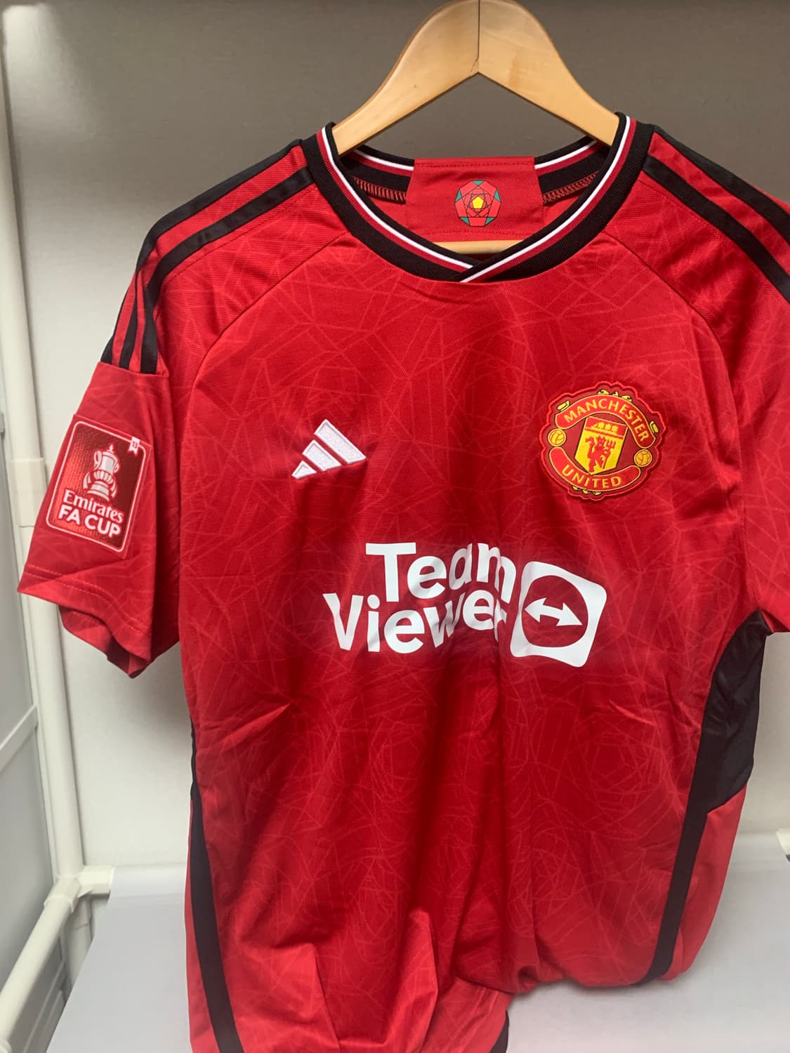 맨체스터 유나이티드 23/24 홈 NO.8 브루노 페르난데스 상품이미지2