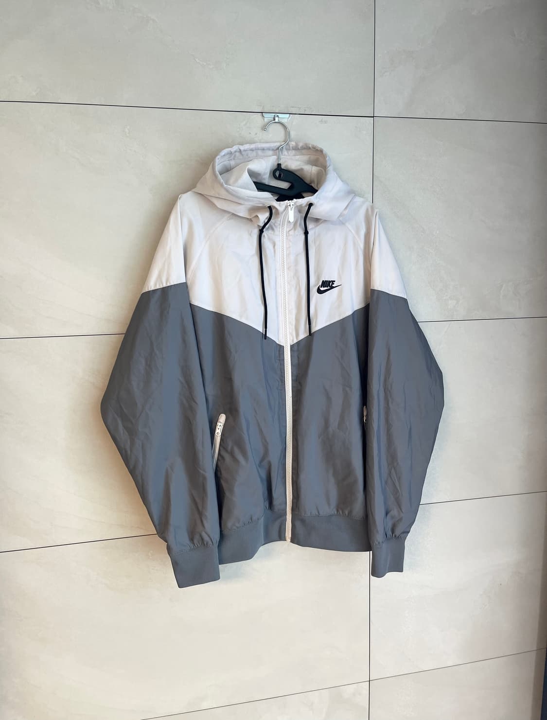 나이키 윈드러너 바람막이 (L size)  상품이미지2