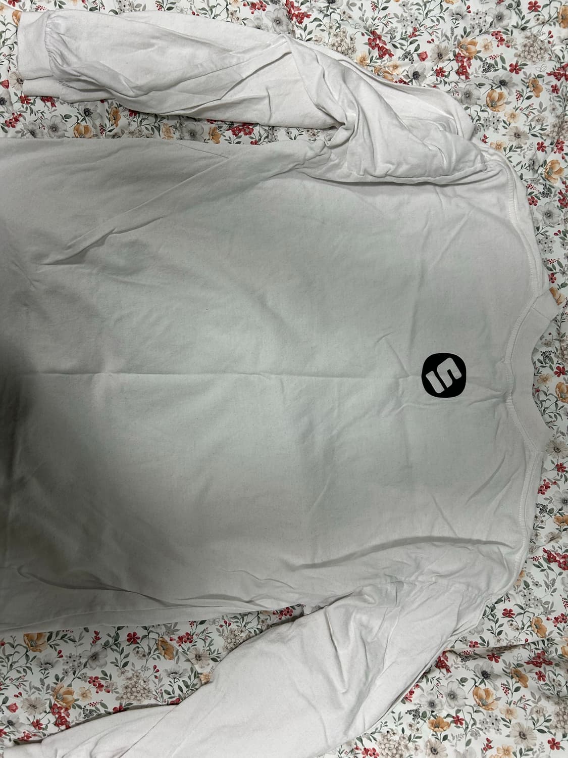 소버 굿즈 롱슬리브 라지 상품이미지2