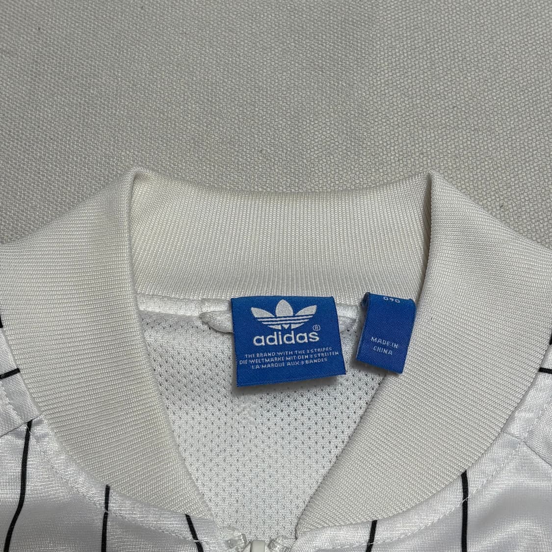 90 아디다스 여성용 슈퍼걸 스트라이프 트랙탑 상품이미지7