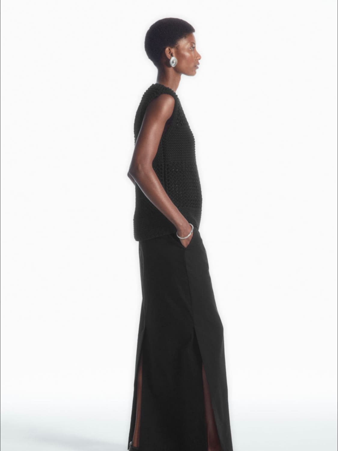 COS 코스 블랙 니트 슬리브리스 베스트 상품이미지3