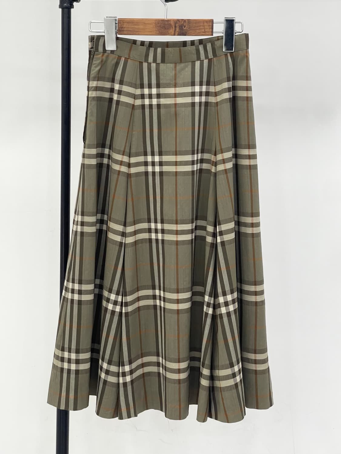 버버리 노바체크 스커트 상품이미지6