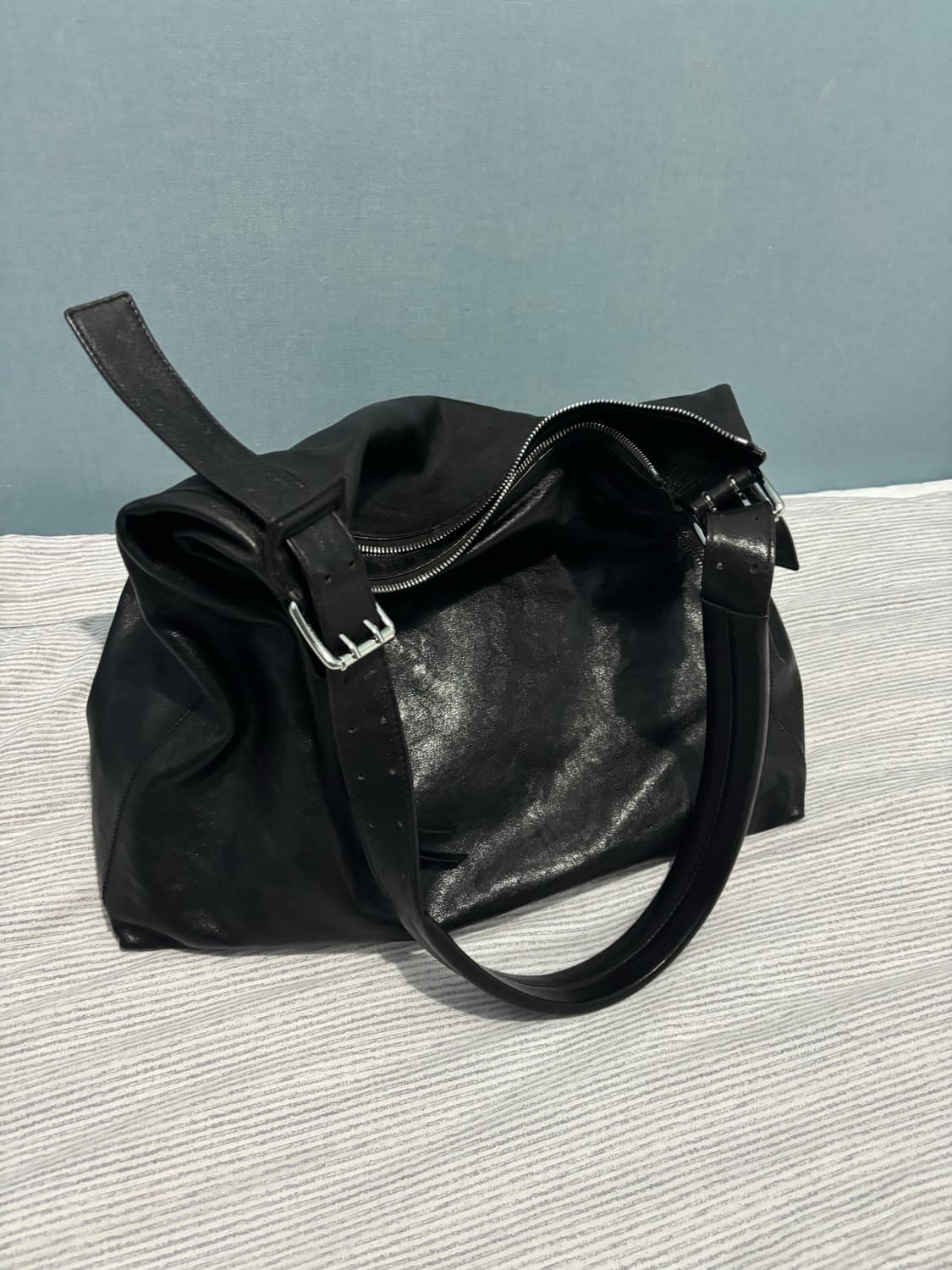 르메르 벨티드 호보백 다크초콜렛 상품이미지5