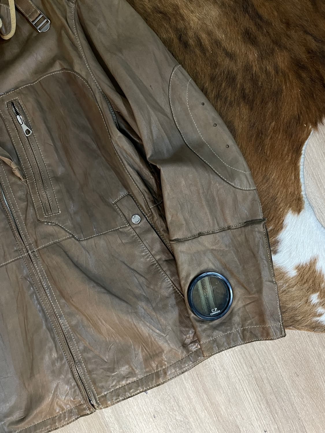 CP 컴퍼니 고글 레더 자켓  상품이미지7