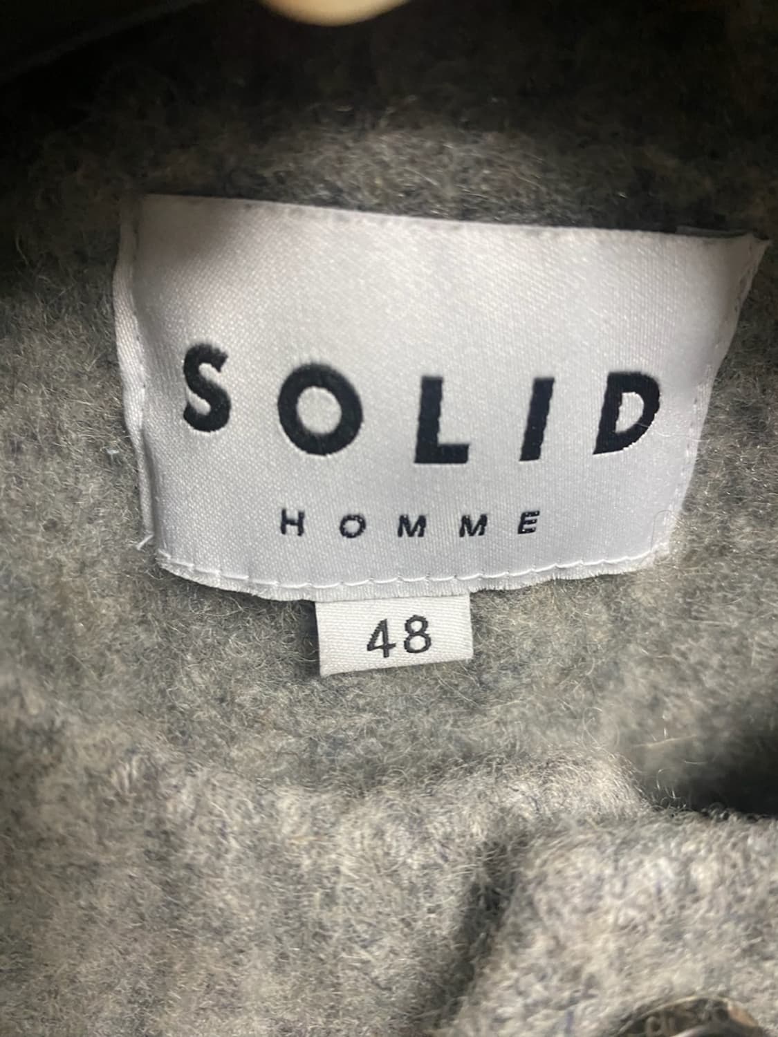 [48] 솔리드옴므 라운드넥 케이블 데미지 니트 가디건 그레이 상품이미지3