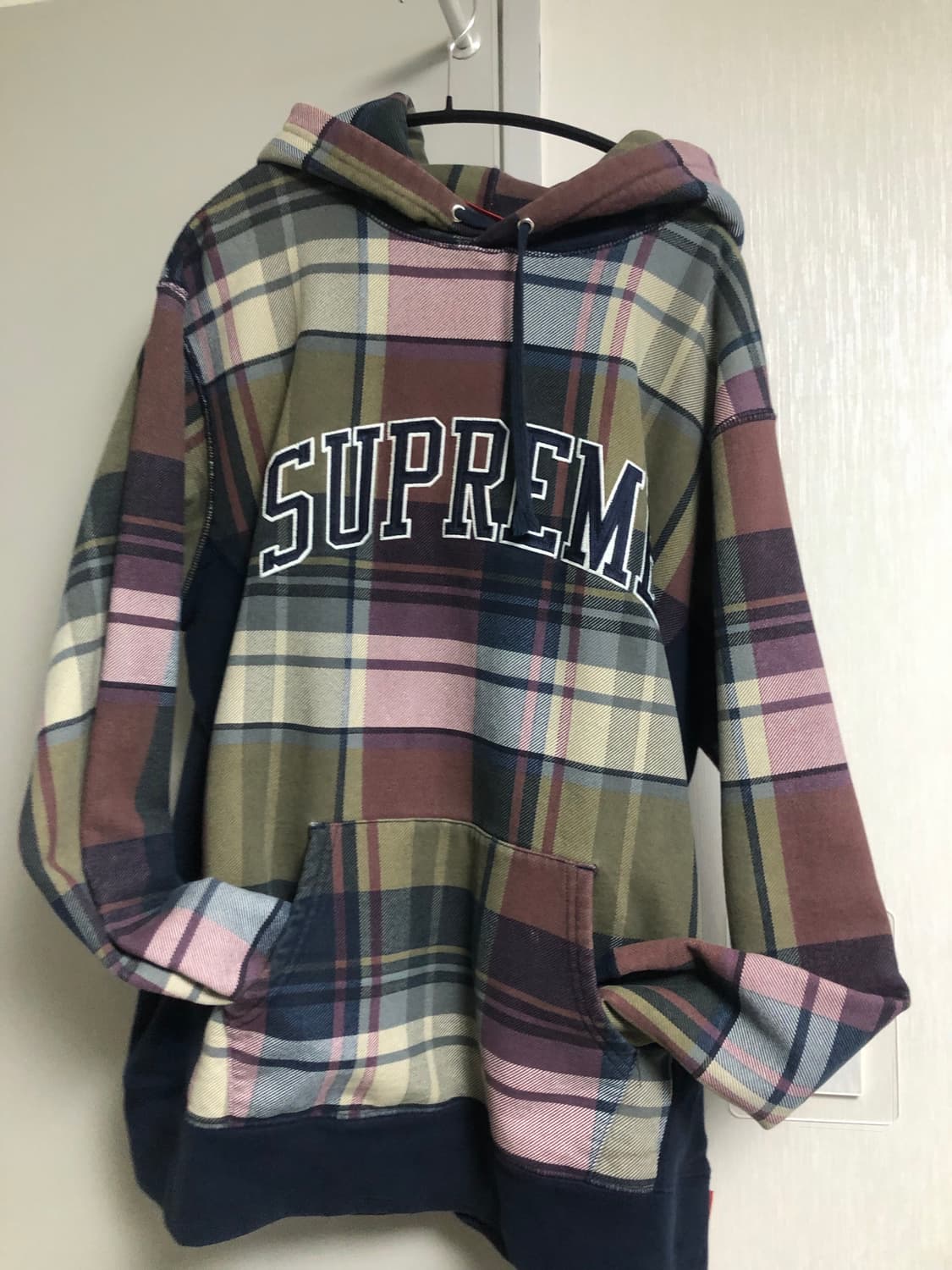 슈프림 아크로고 플레이드 풀오버 후드티 XL 상품이미지1