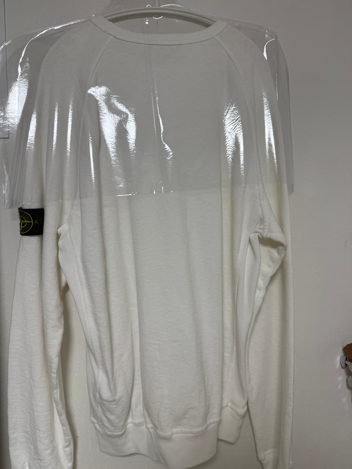 스톤아일랜드 흰색 맨투맨  상품이미지3