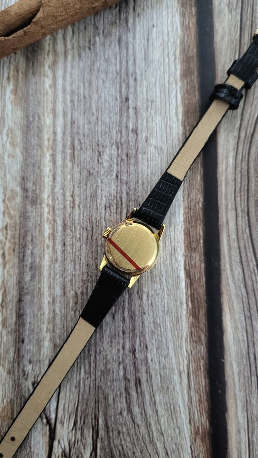 [특가상품]정품 오메가 빈티지 컷글라스 칵테일 수동 시계 상품이미지9