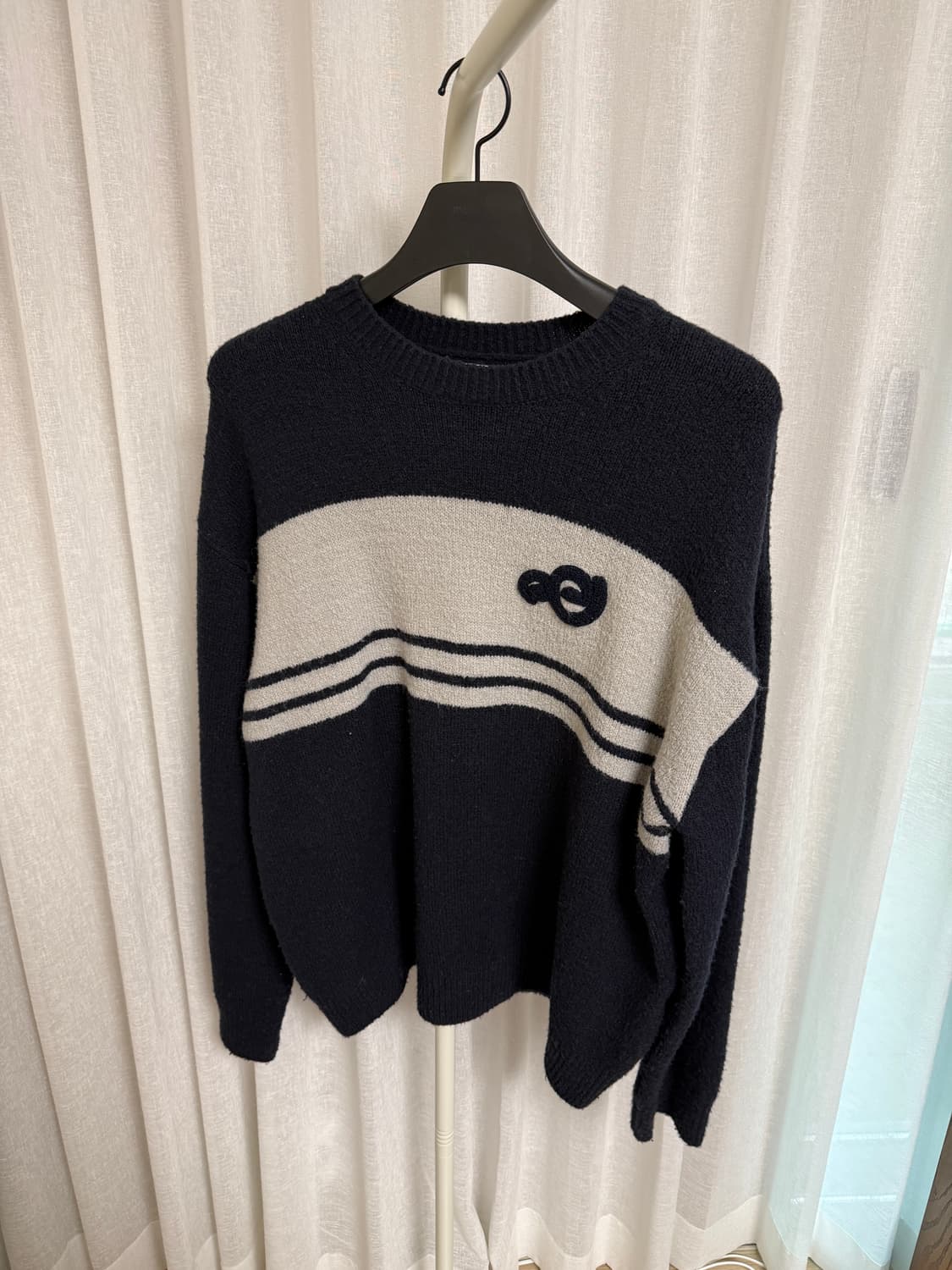 aeae 네이비 니트 상품이미지2