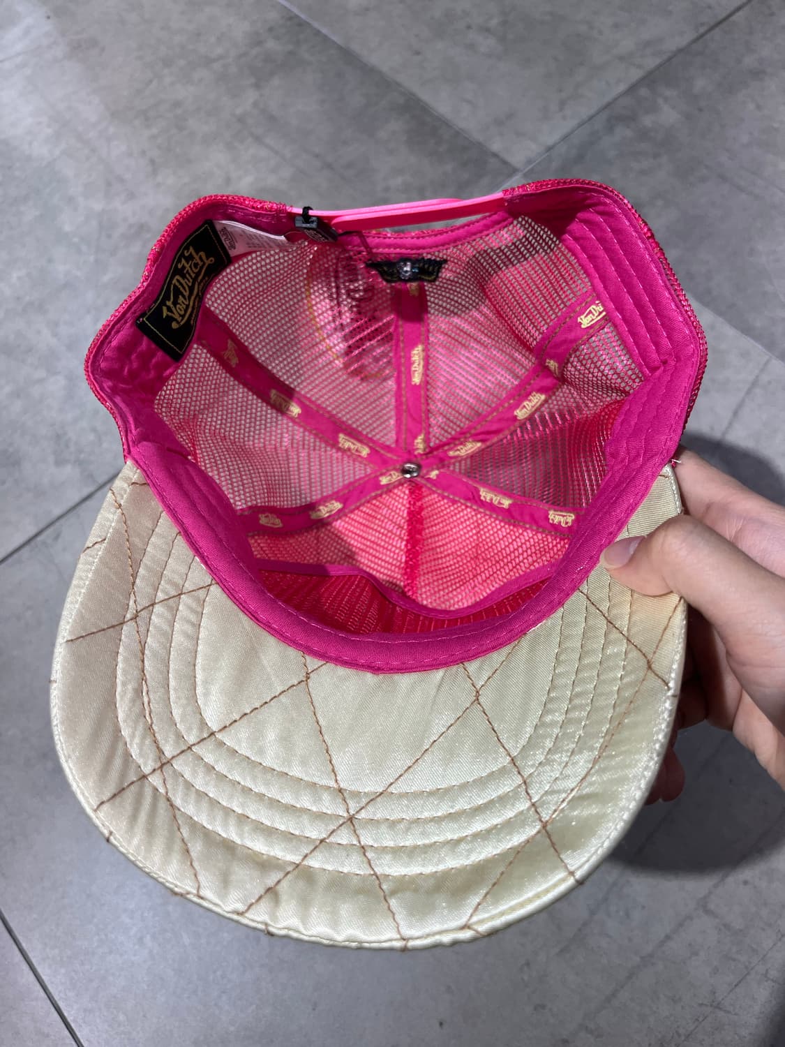 Von dutch 핫핑크 매쉬 볼캡 상품이미지7