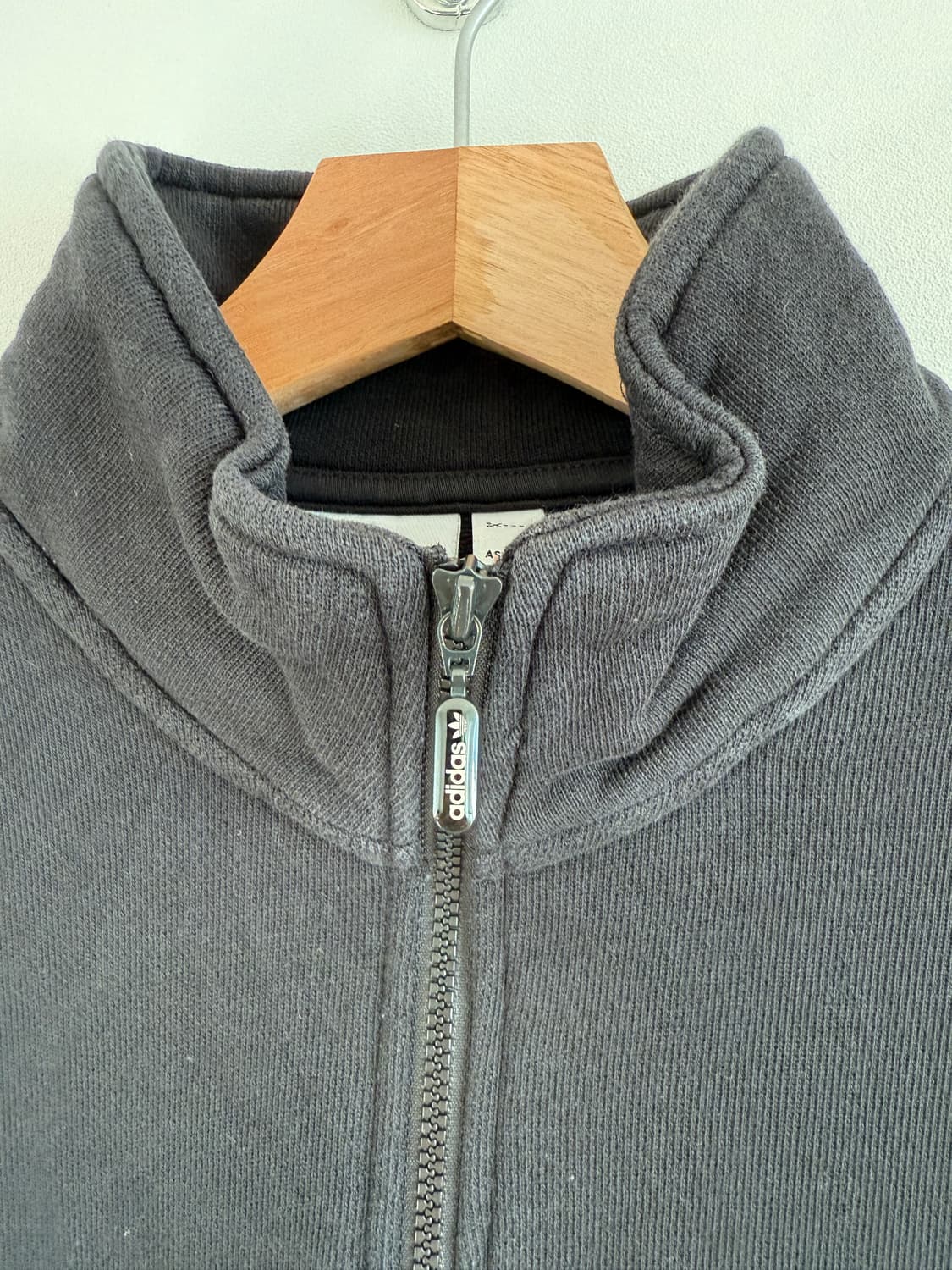 아디다스(adidas) 콜라보 하프집업 상품이미지7