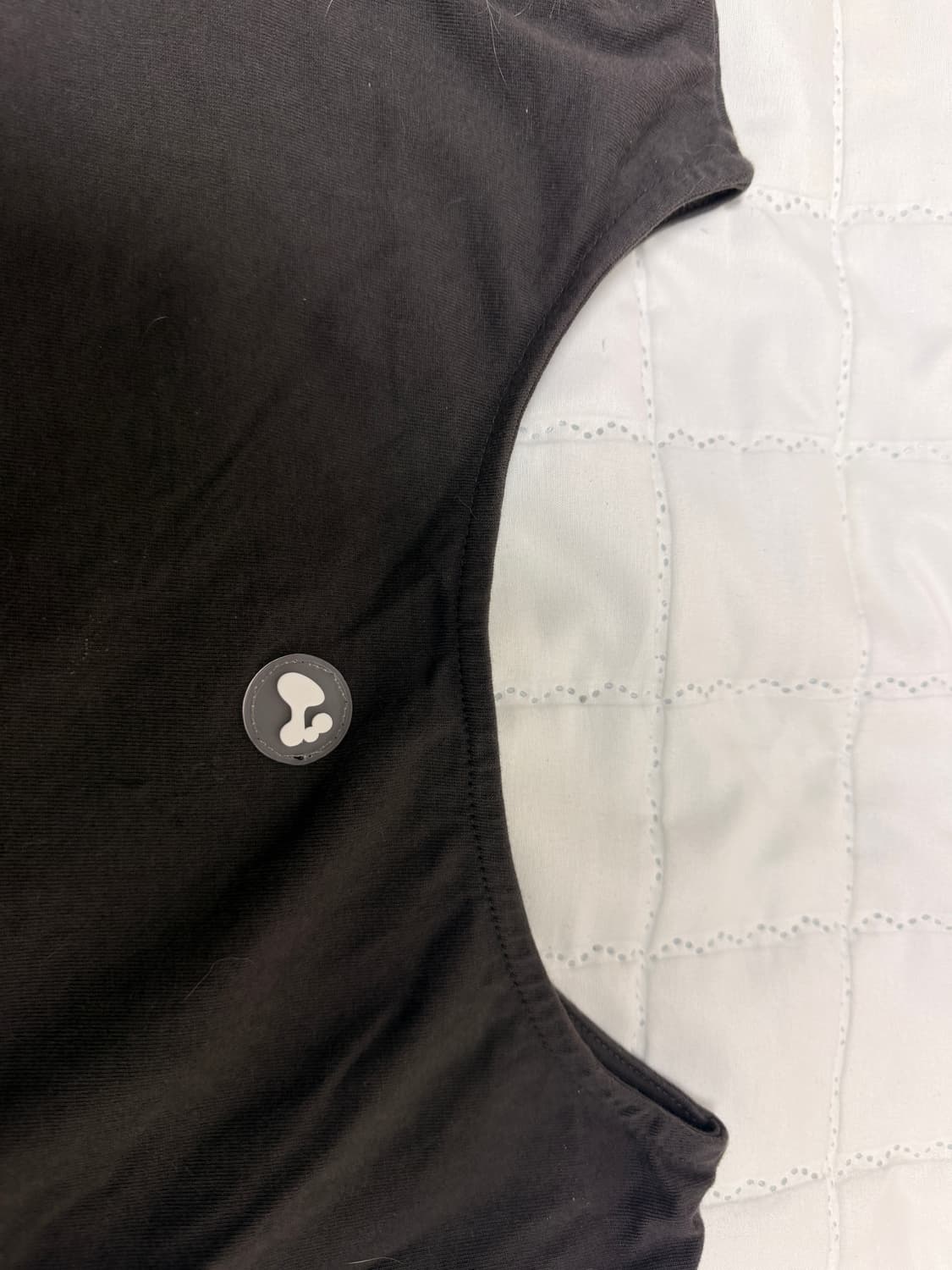 허그유어스킨 엔젤 윙 탑 차콜 상품이미지7