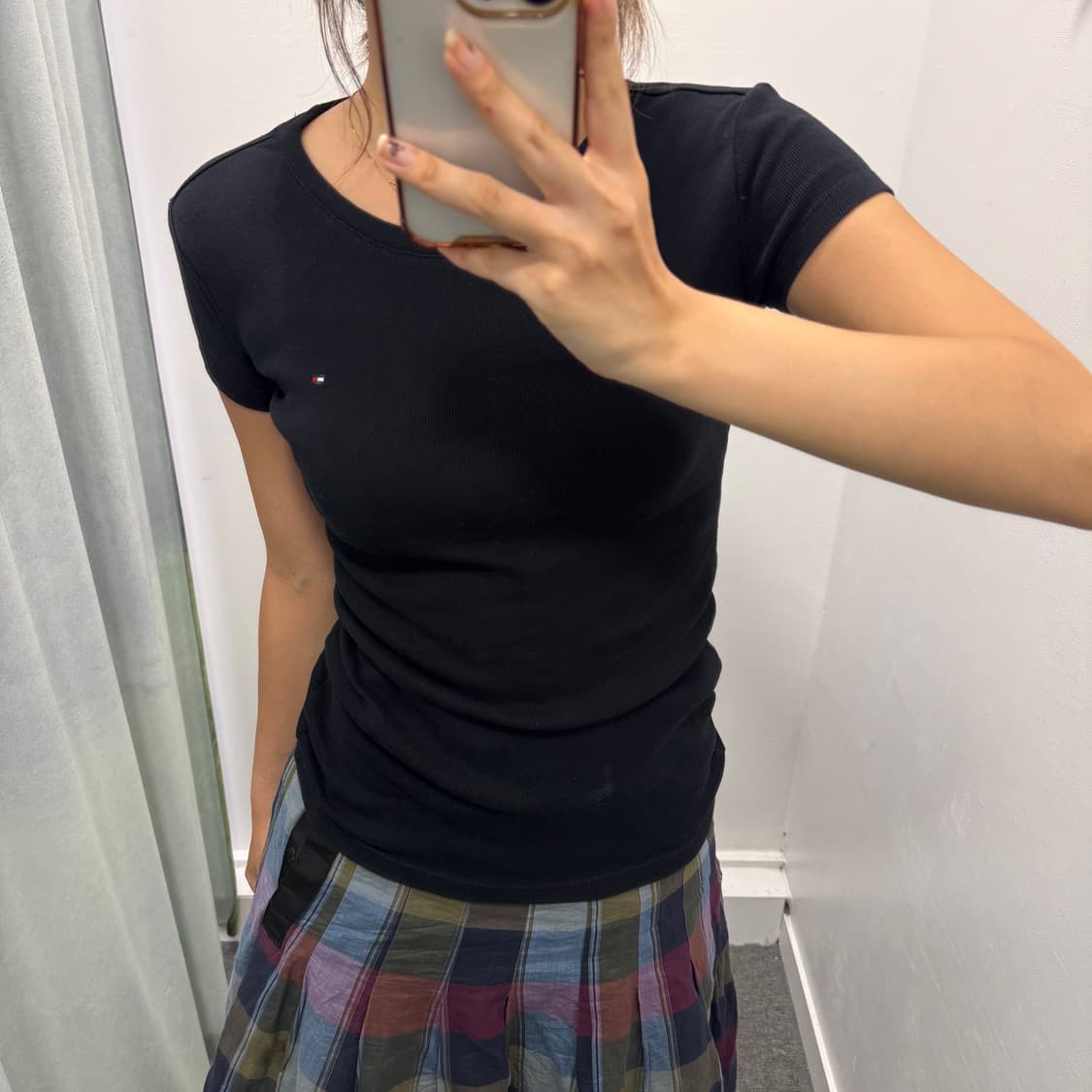 타미힐피거 블랙 반팔티 상품이미지1