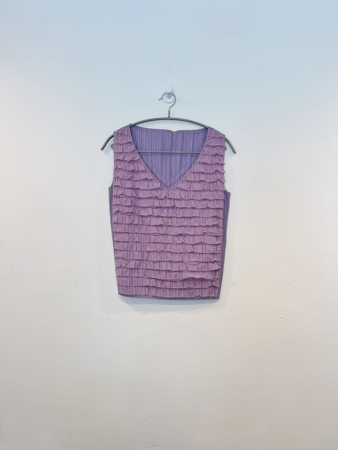 ISSEY MIYAKE 슬리브리스 민소매 상품이미지1