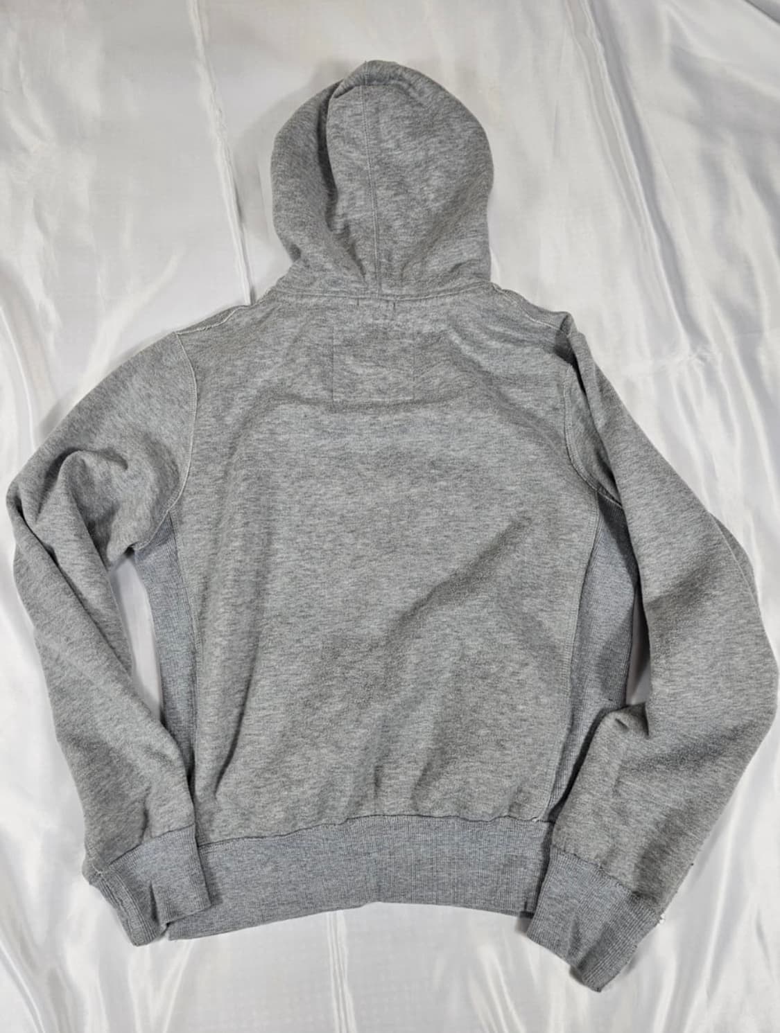 아베크롬비 후드티 M 상품이미지2