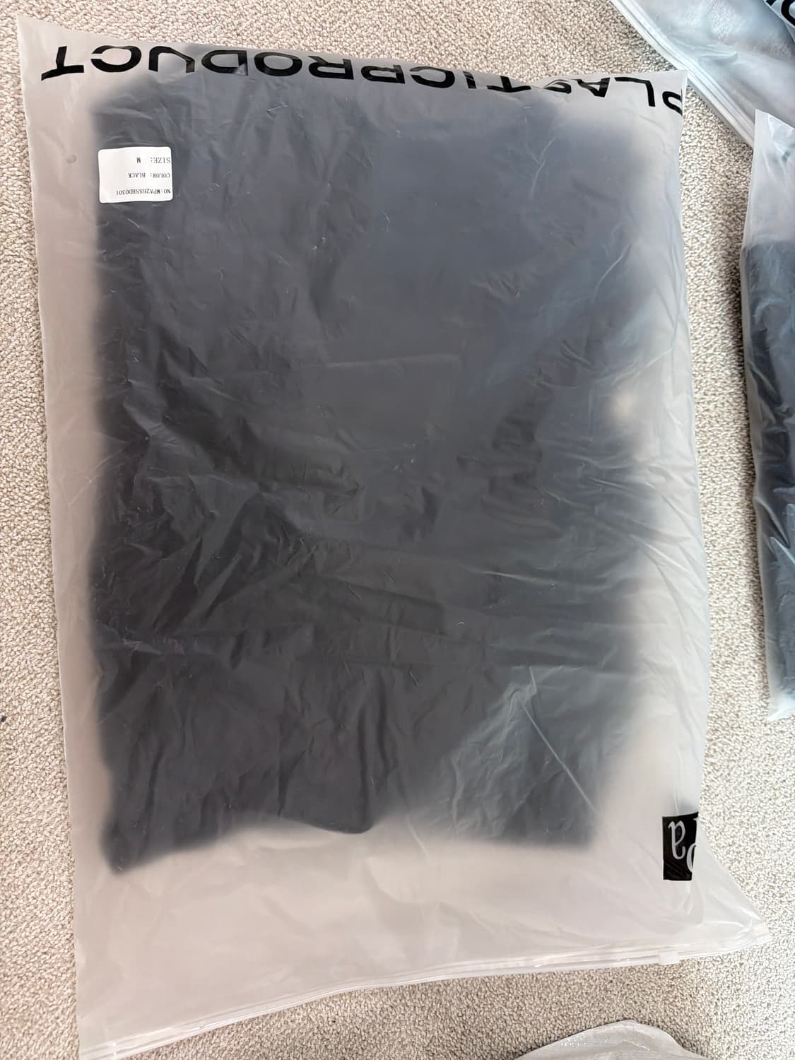 플라스틱 프로덕트 블랙 후드 M 미개봉 새상품 상품이미지2