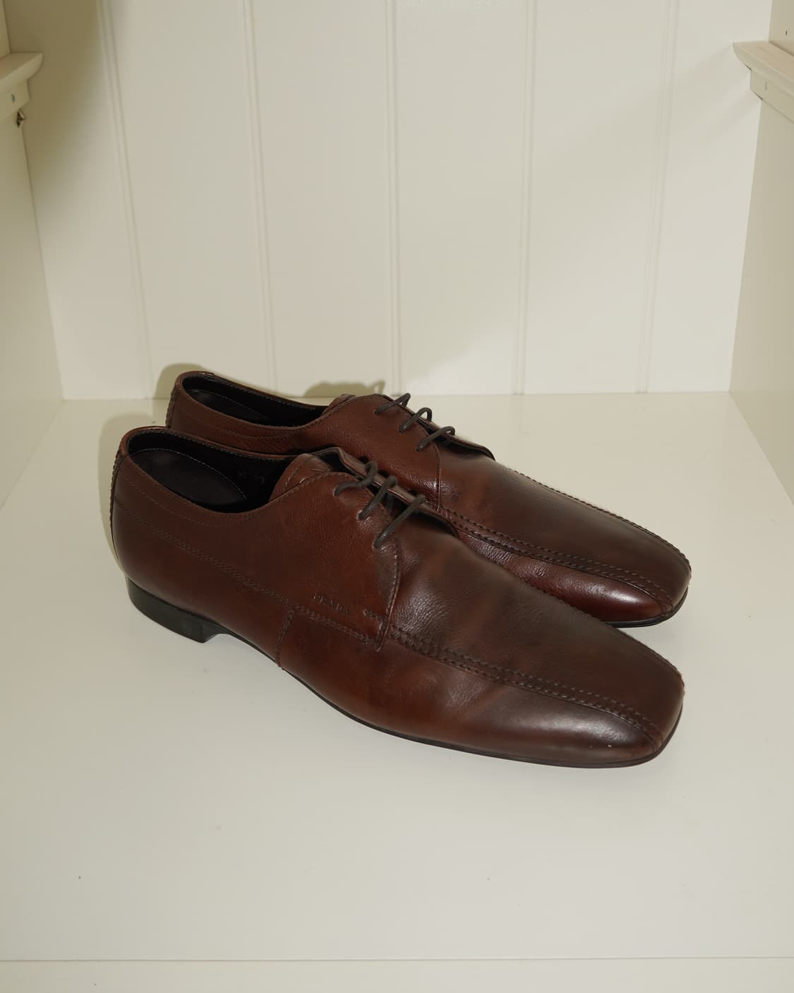 프라다 브라운 스퀘어토 로퍼 상품이미지1