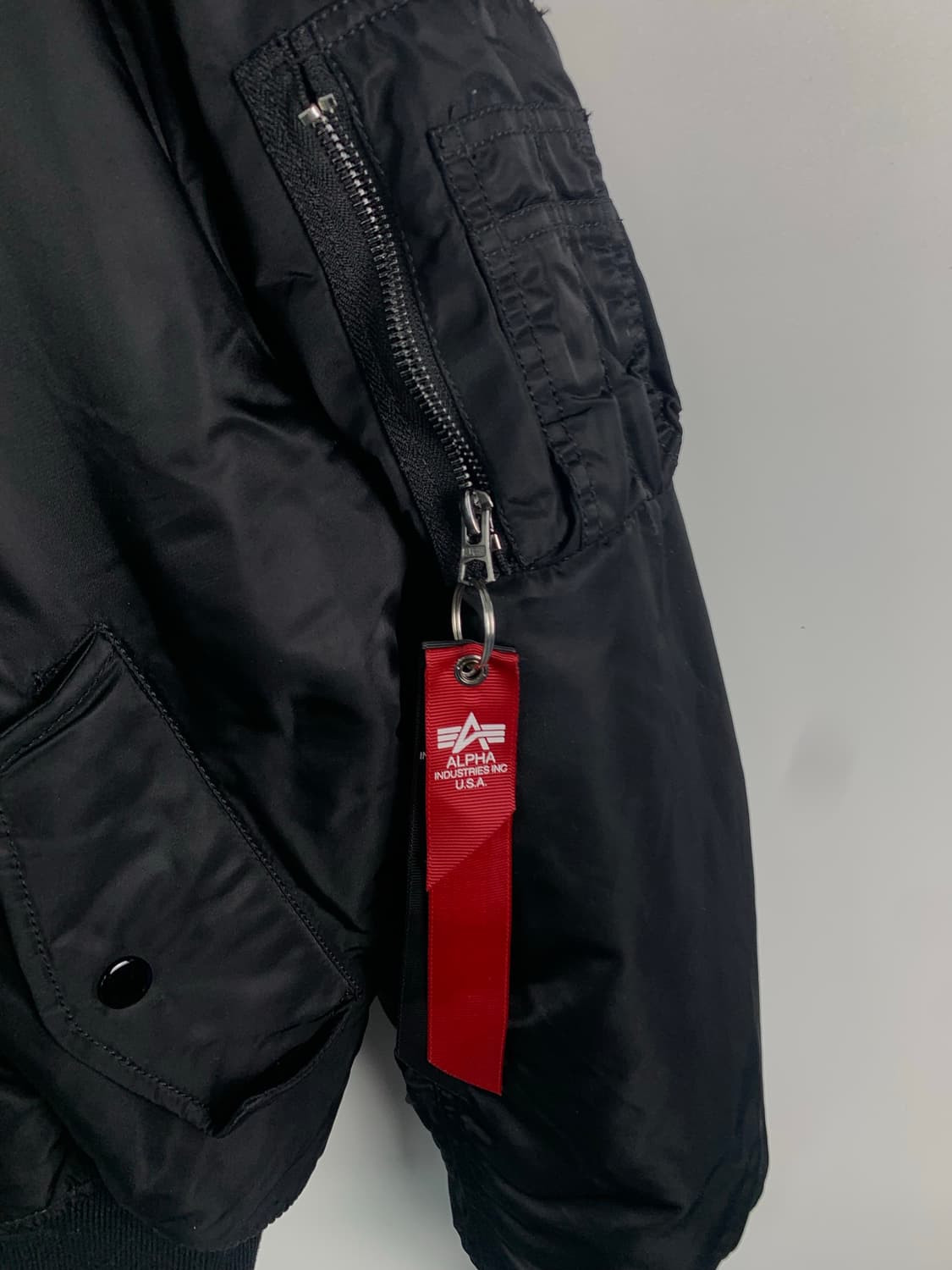 알파인더스트리 블랙 건메탈 리버시블 ma-1 항공점퍼 상품이미지5