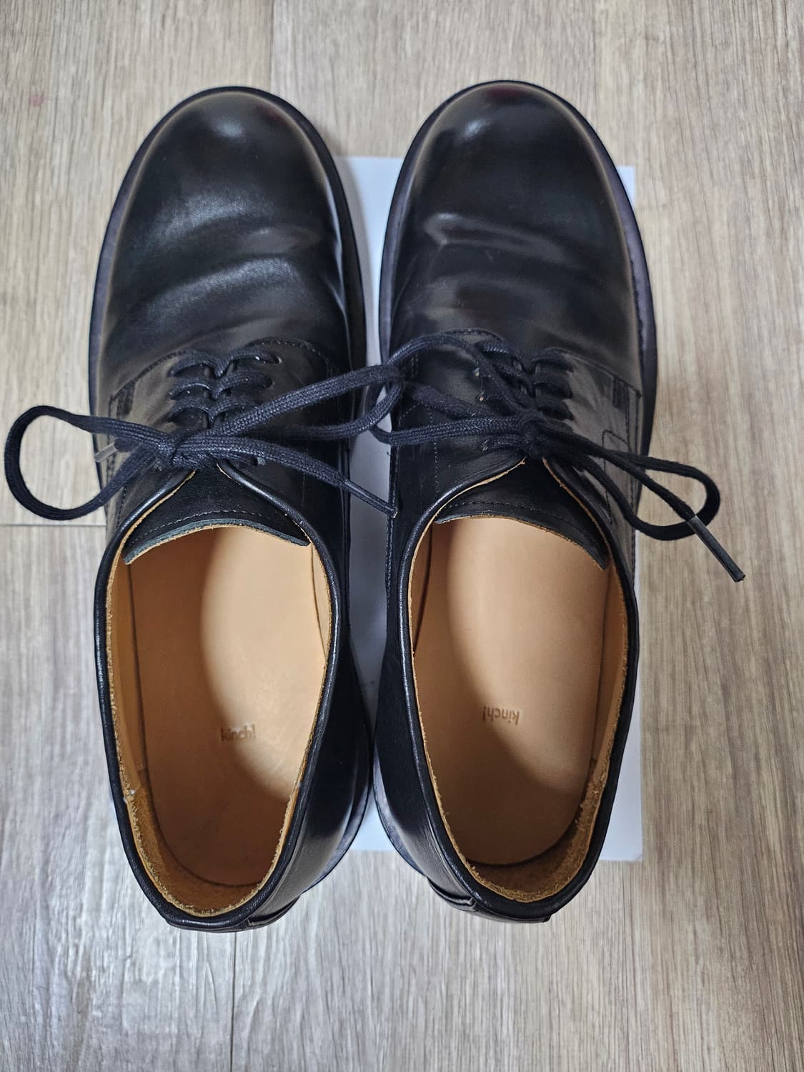 킨치 c11 275 팝니다. 상품이미지2