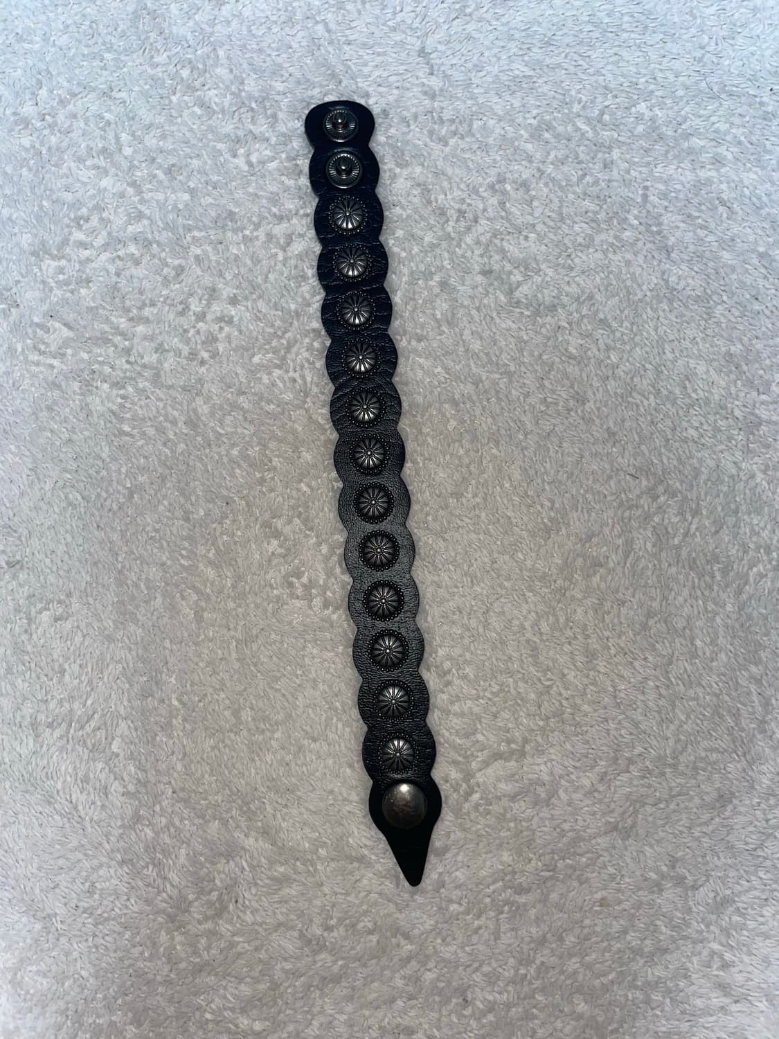black coin studs leather bracelet 상품이미지2