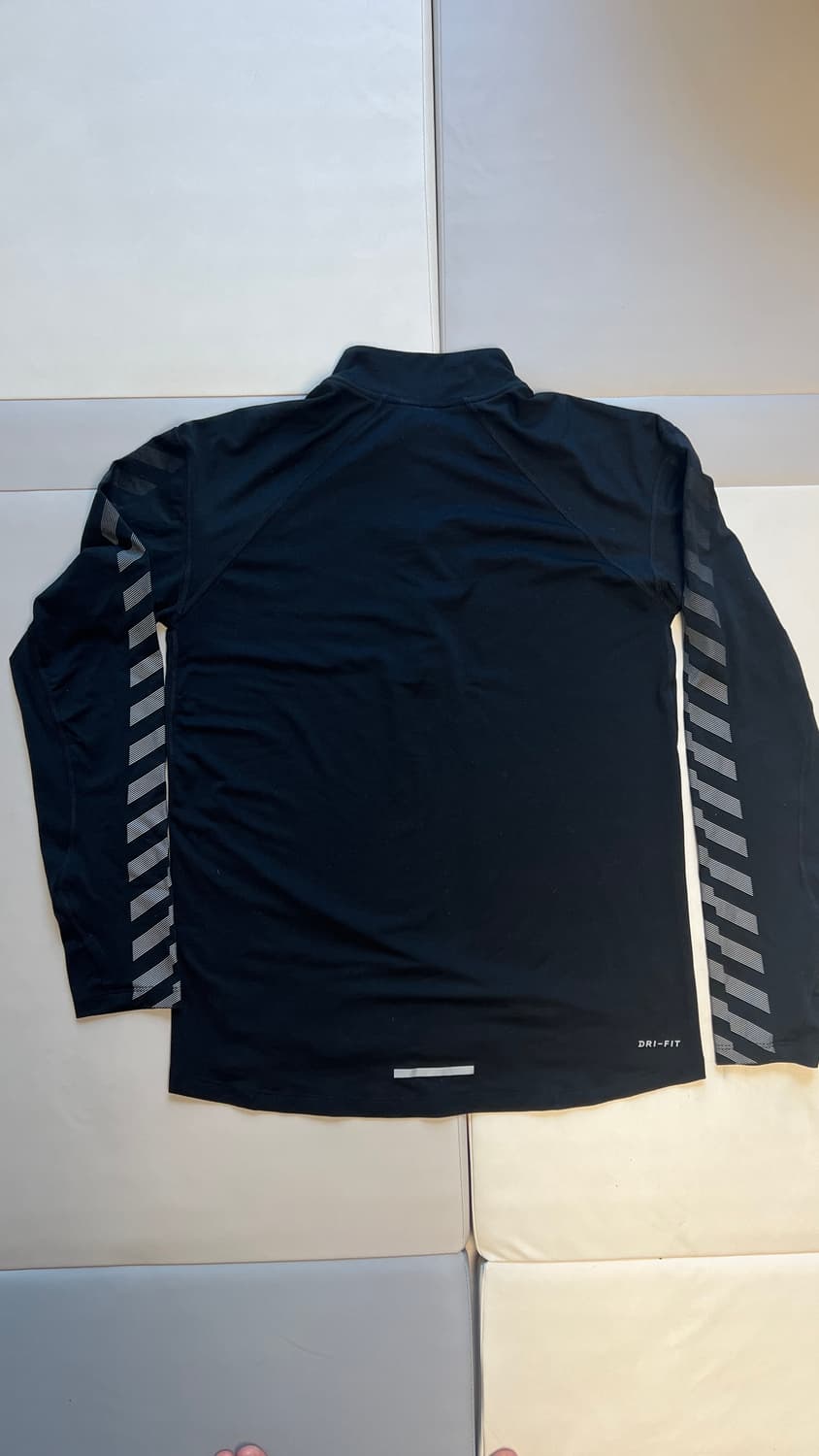나이키 드라이핏 러닝 반집업 긴팔 상품이미지3