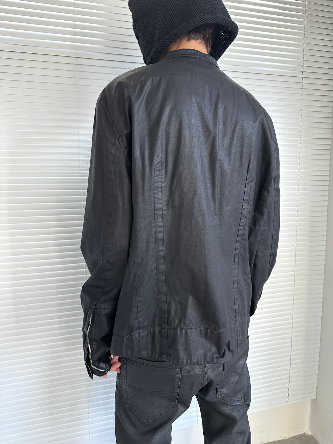 알마니 2000s 왁스코팅 자켓 블랙 상품이미지2
