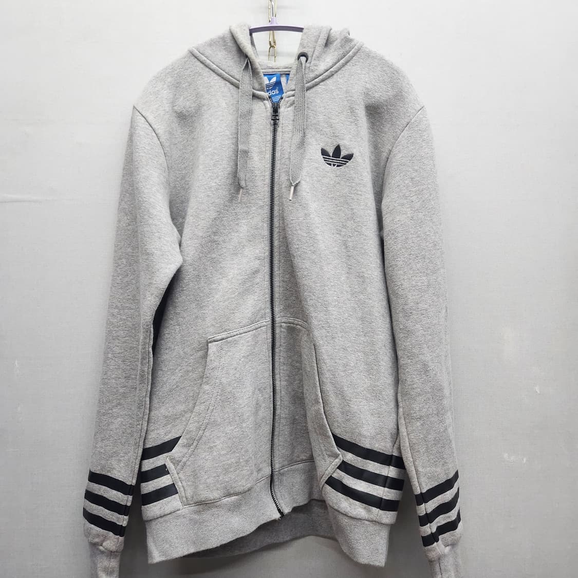 아디다스 로고 후드집업 M 상품이미지1