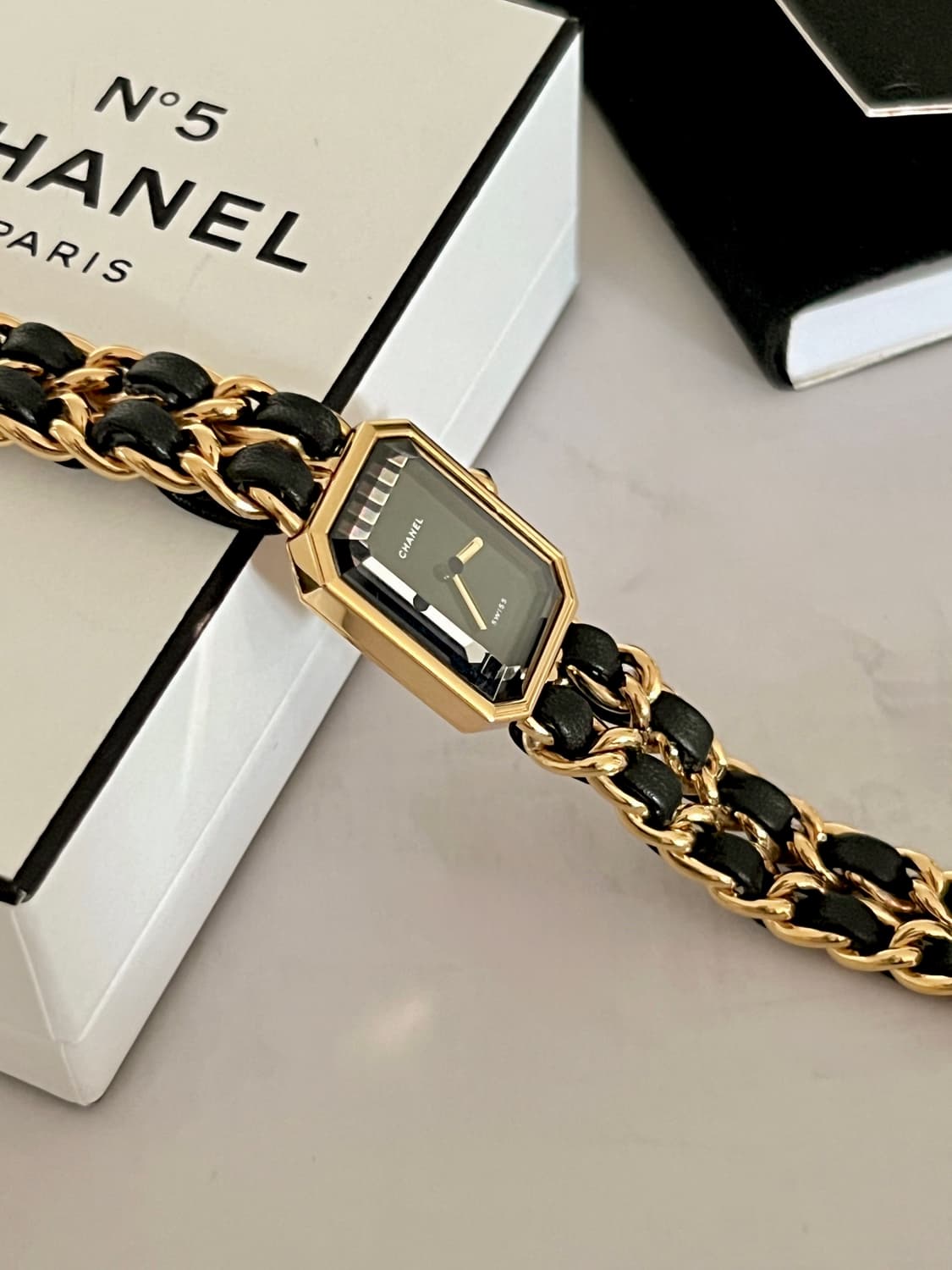 CHANEL 샤넬 프리미에르 시계 (M size) 상품이미지5
