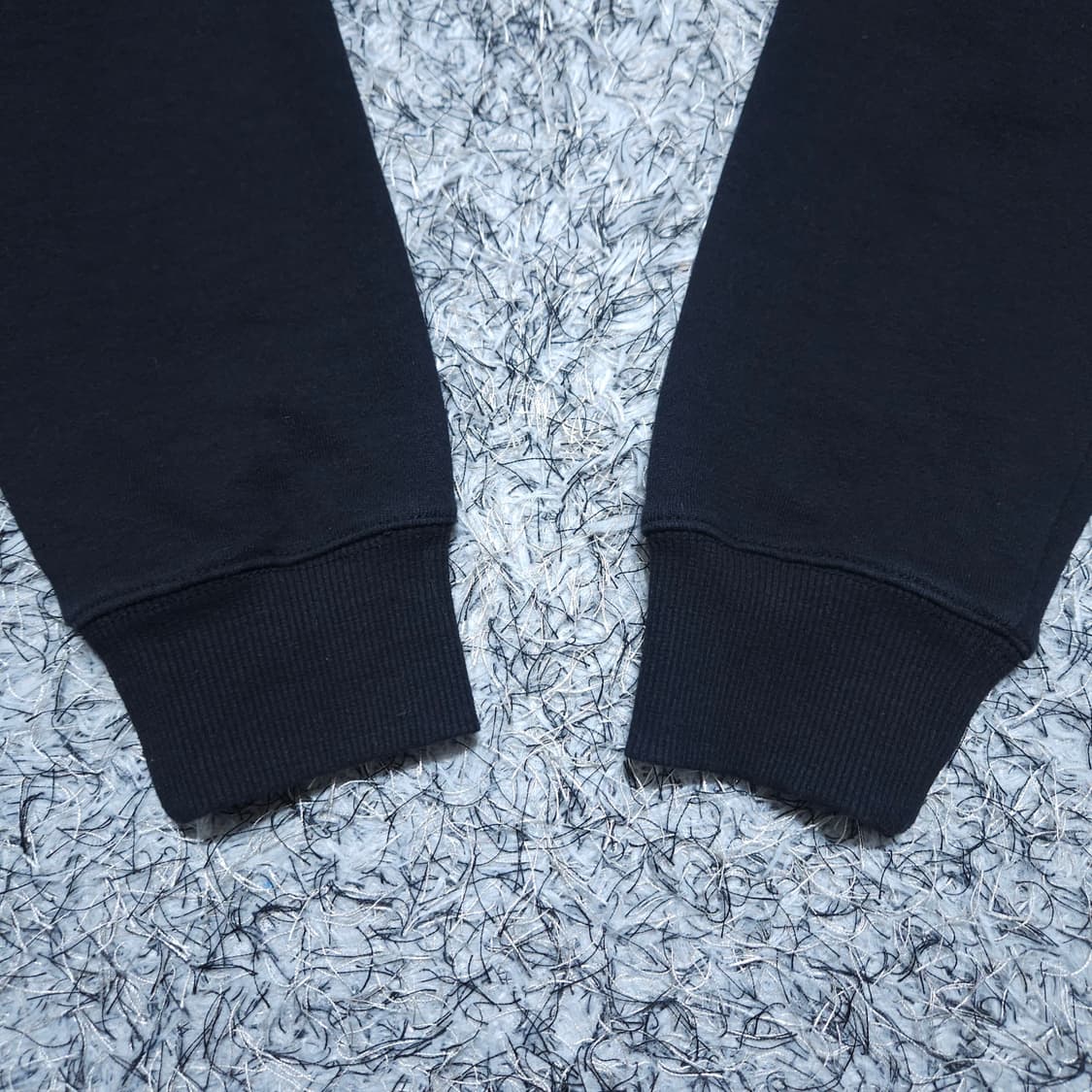 켈빈클라인CK) M 남자 블랙 맨투맨티셔츠 / 왕눈이샵 상품이미지7