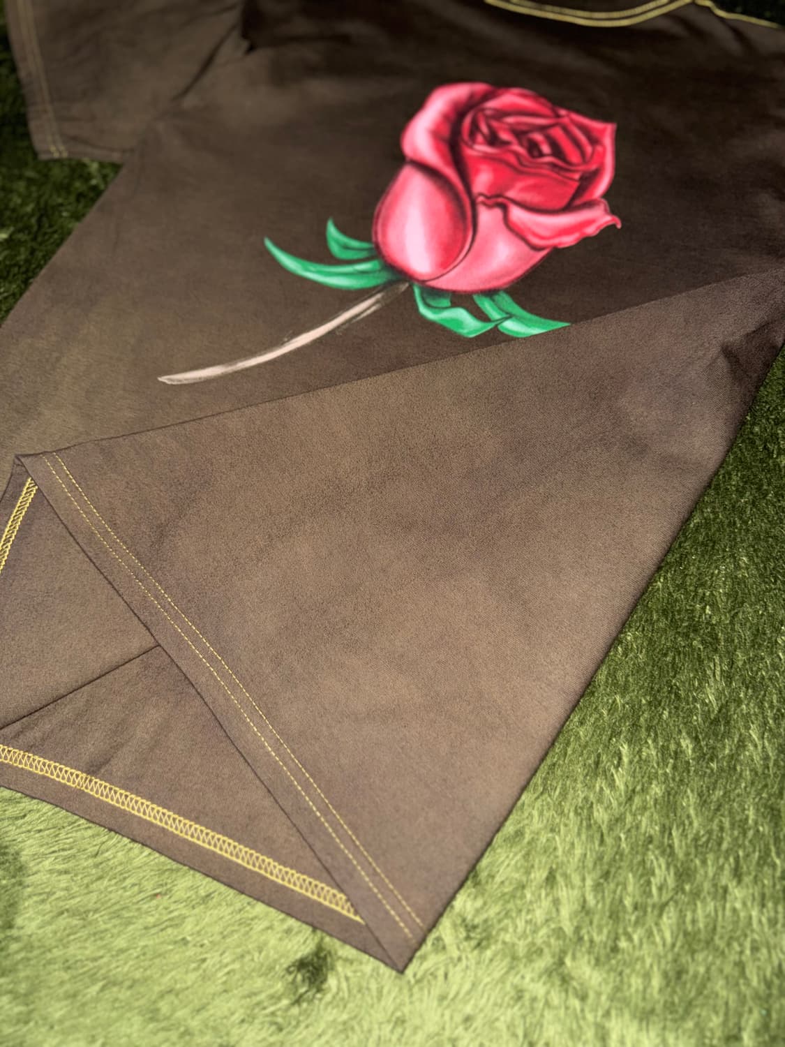 [M] Obey 오베이 핸드다잉 에어브러쉬 로즈 튜블러 티셔츠 상품이미지4