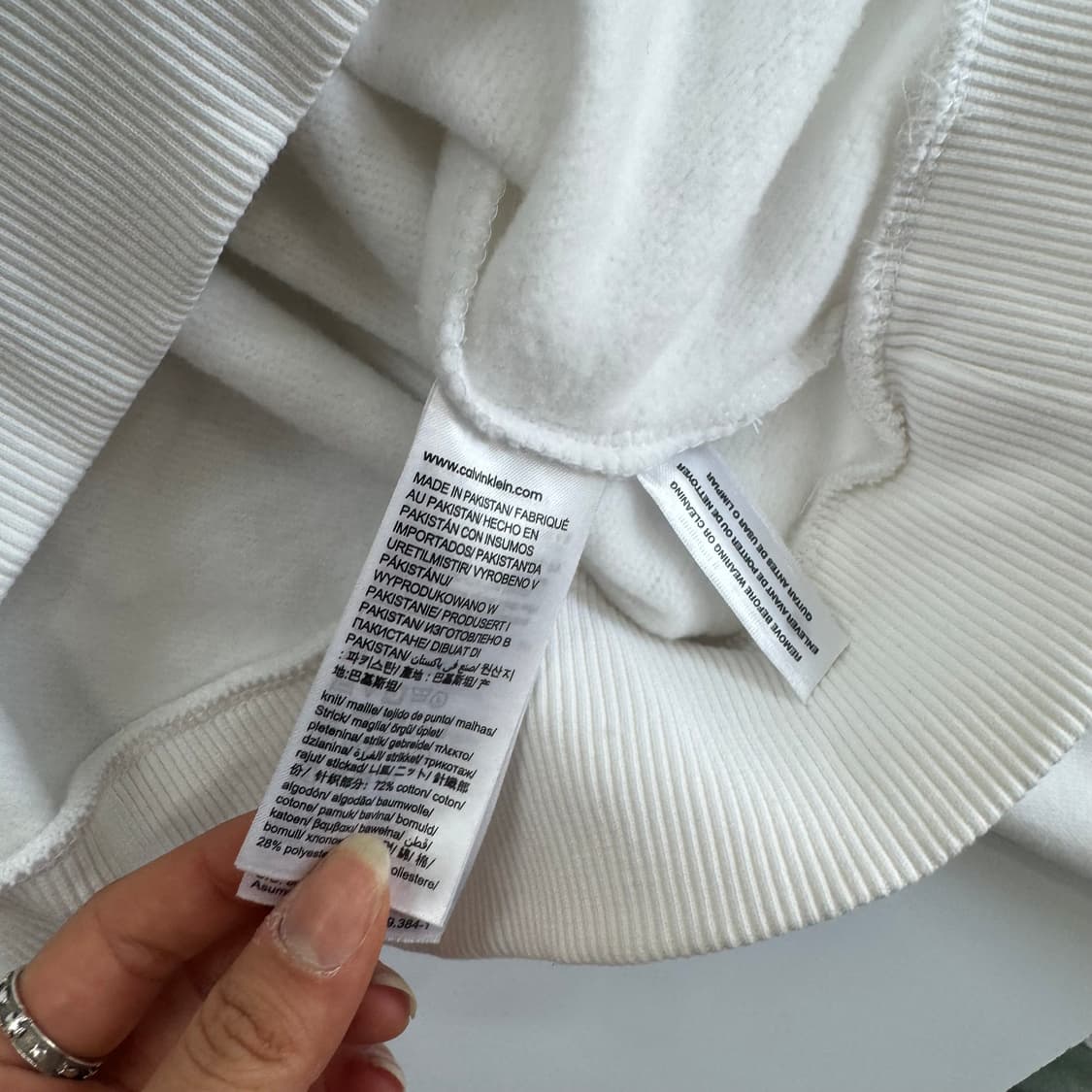 Calvin Klein 켈빈클라인 화이트 후드티 상품이미지6