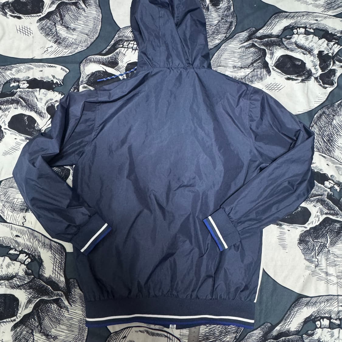 첼시 공홈 바람막이 L사이즈  상품이미지5