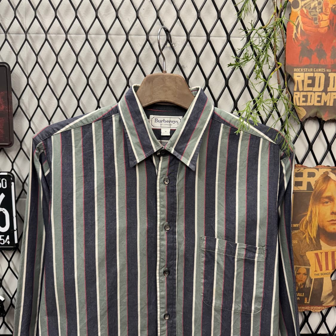 90s 버버리 스트라이프 긴팔 셔츠 전면 원포켓 포인트 네이비 상품이미지3