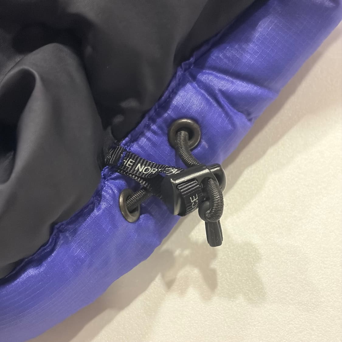 [95] 노스페이스 700 눕시 패딩 베스트 퍼플 B582 상품이미지9